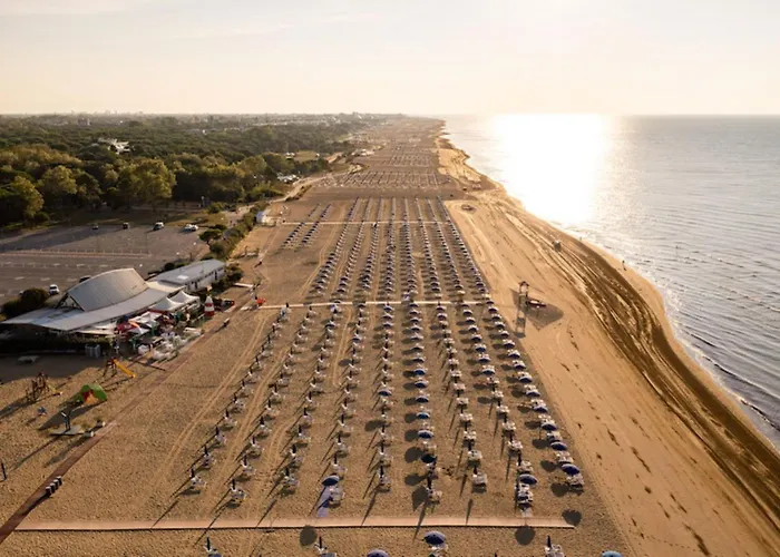 Apartament Spacious With A Bright Outdoor Terrace *