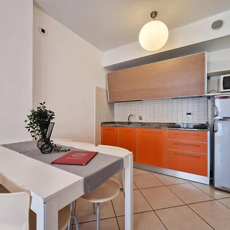 Spacious With A Bright Outdoor Terrace Apartment