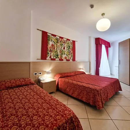 Spacious With A Bright Outdoor Terrace * Bibione
